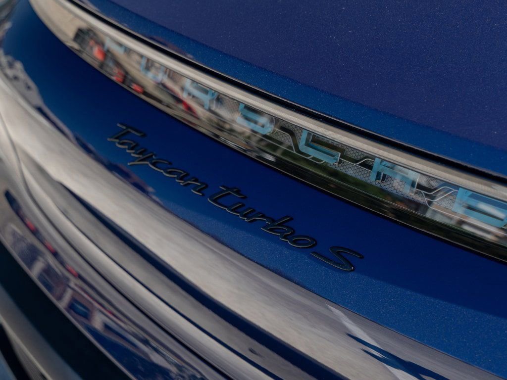 Used 2024 Porsche Taycan Turbo S AWD/4WD image 10
