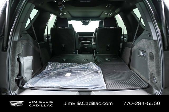 Certified 2026 Cadillac Escalade Luxury AWD/4WD image 30