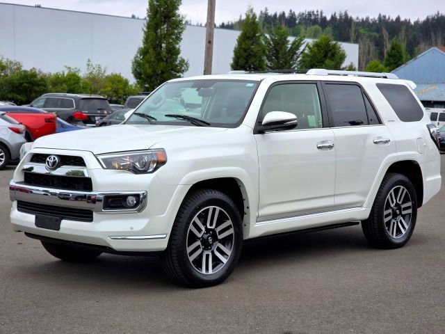 Used 2018 Toyota 4Runner Limited AWD/4WD image 3