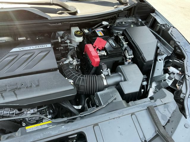 Used 2023 Nissan Rogue SV AWD/4WD image 19