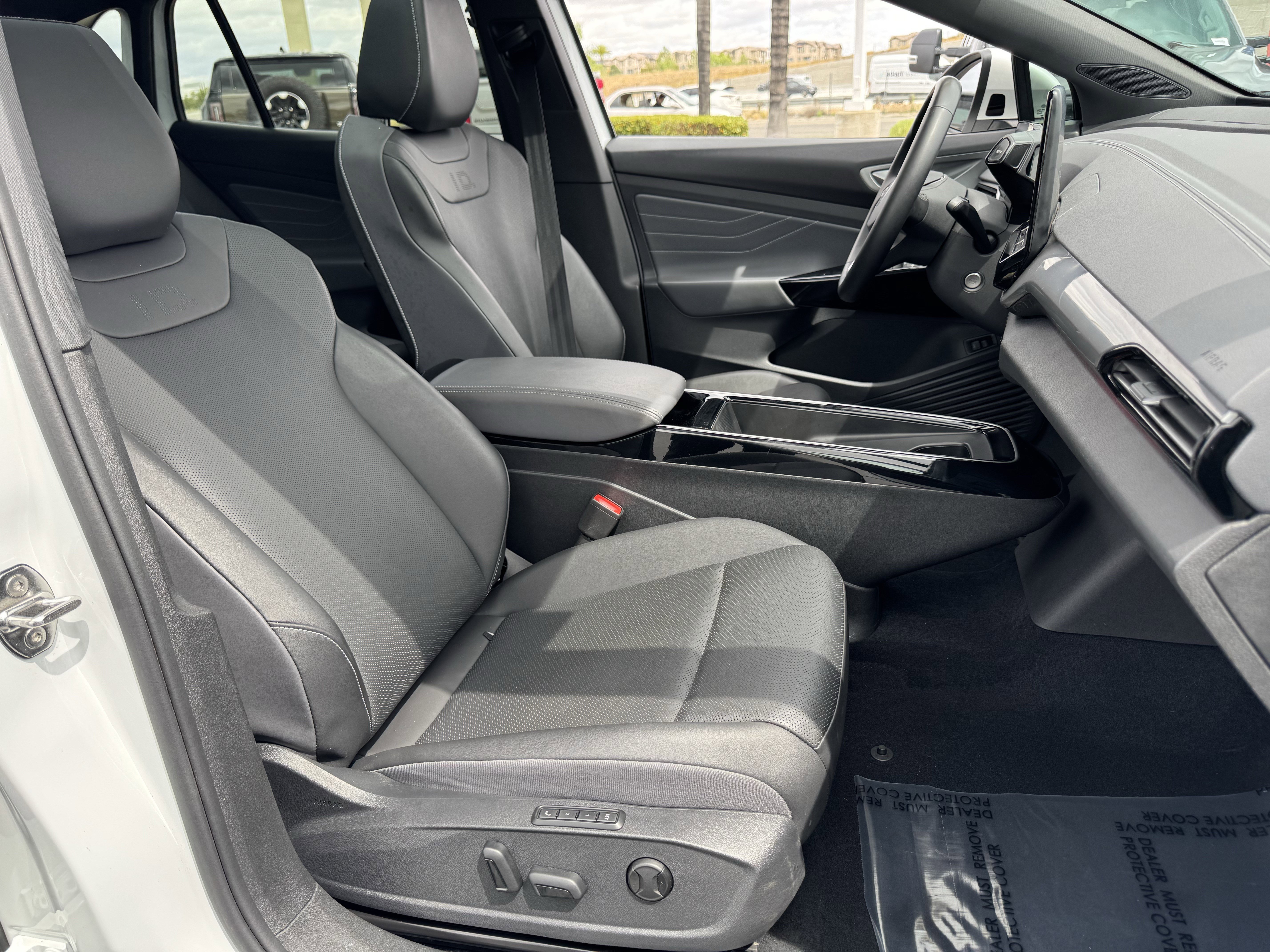 Certified 2023 Volkswagen ID.4 Pro S Plus AWD/4WD image 35