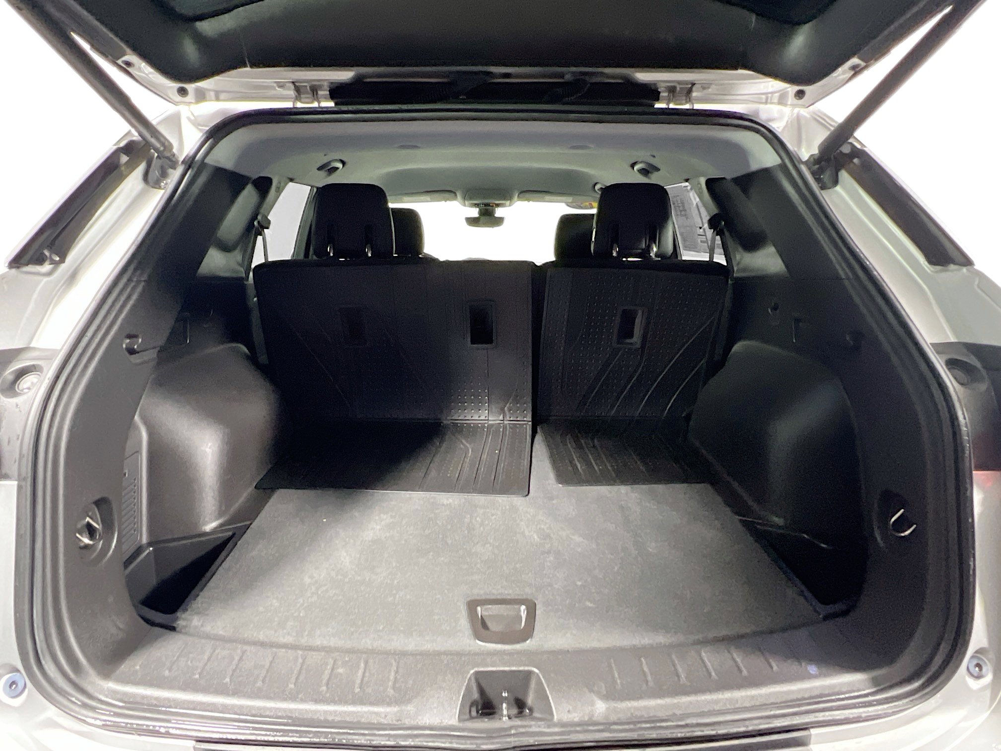 Used 2019 Chevrolet Blazer LT w/ Sound & Technology Package image 32