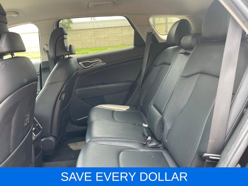 Used 2023 Kia Sportage EX FWD image 15