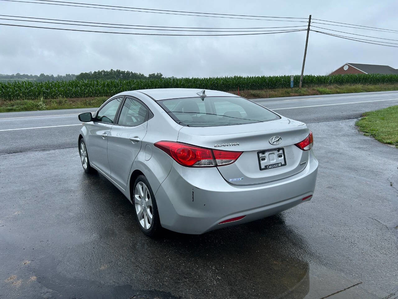 Used 2013 Hyundai Elantra Limited FWD image 8