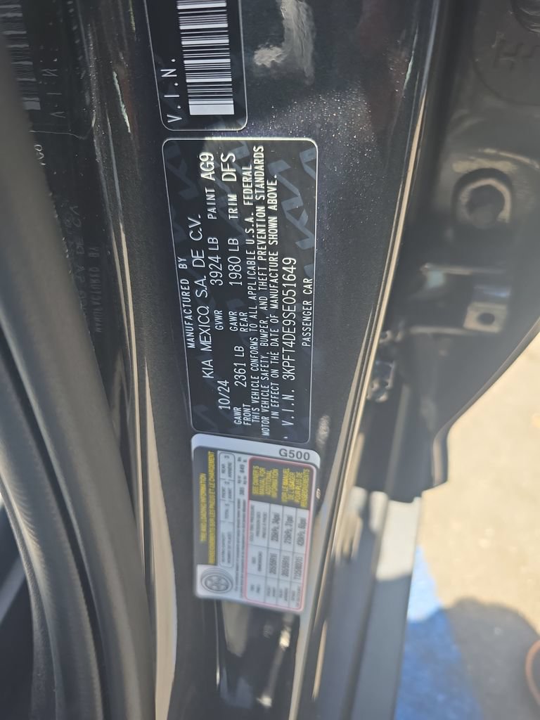Used 2025 Kia K4 FWD image 28