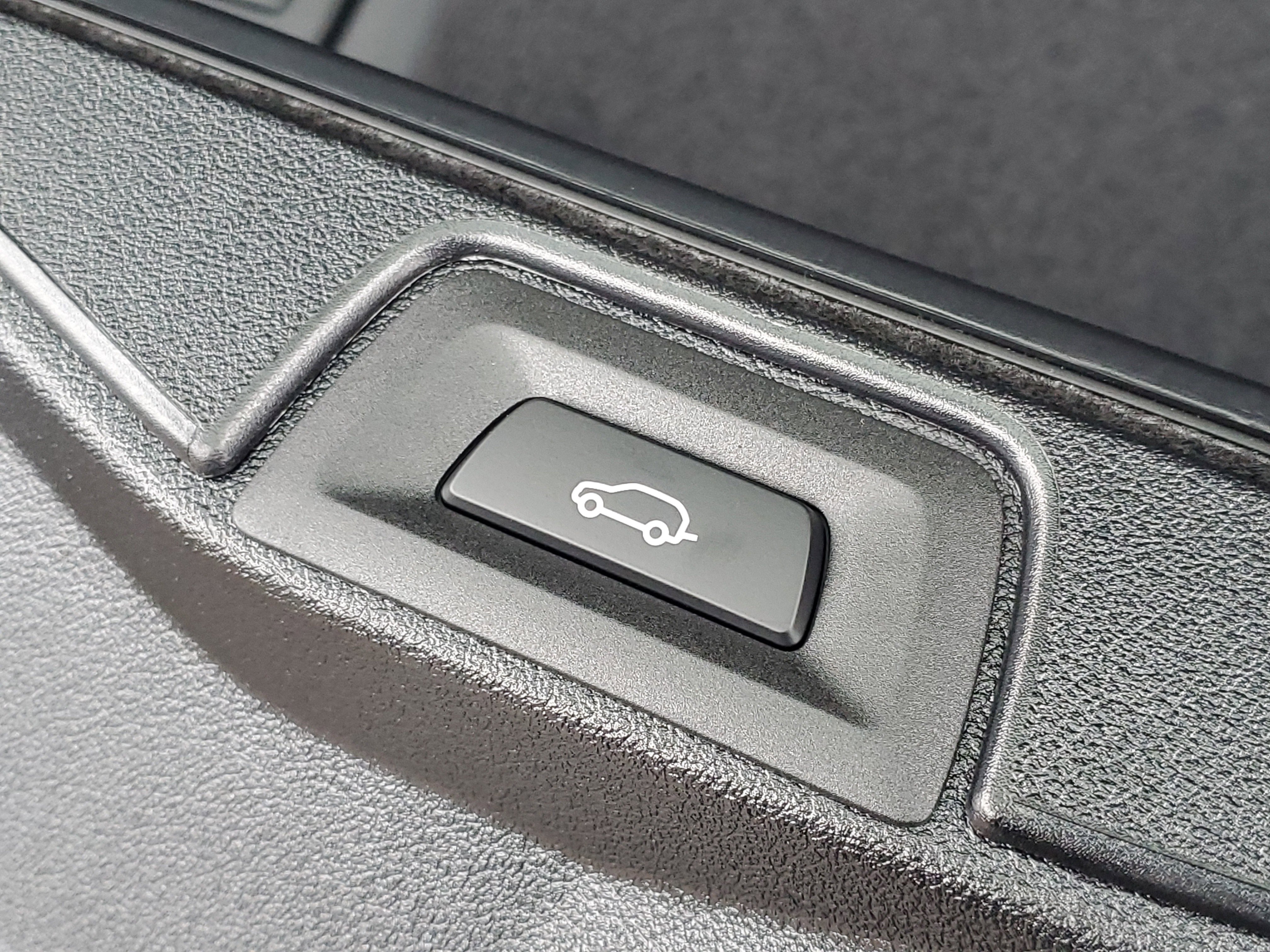 New 2026 BMW X5 xDrive40i w/ Climate Comfort Package image 27