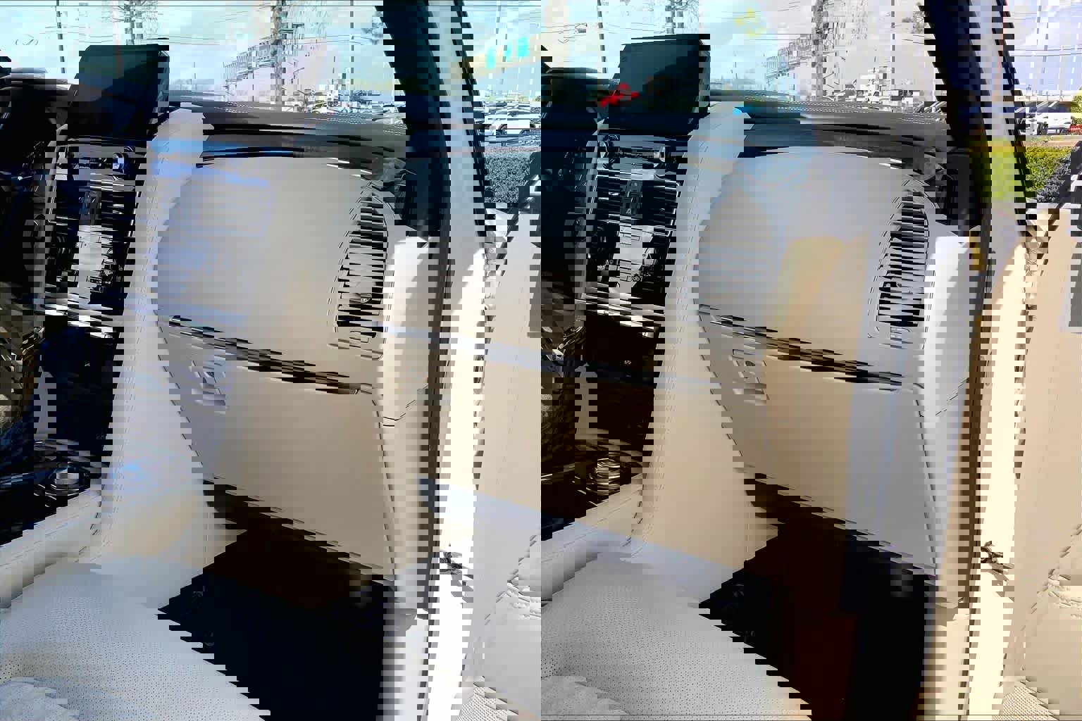 Used 2024 INFINITI QX80 Sensory w/ Cargo Package image 18