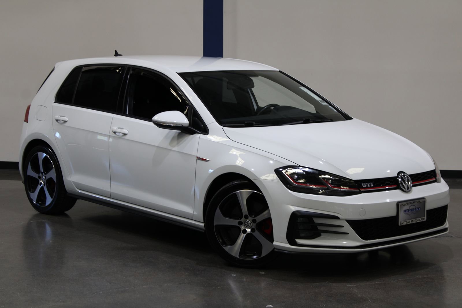 Used 2018 Volkswagen GTI S image 2