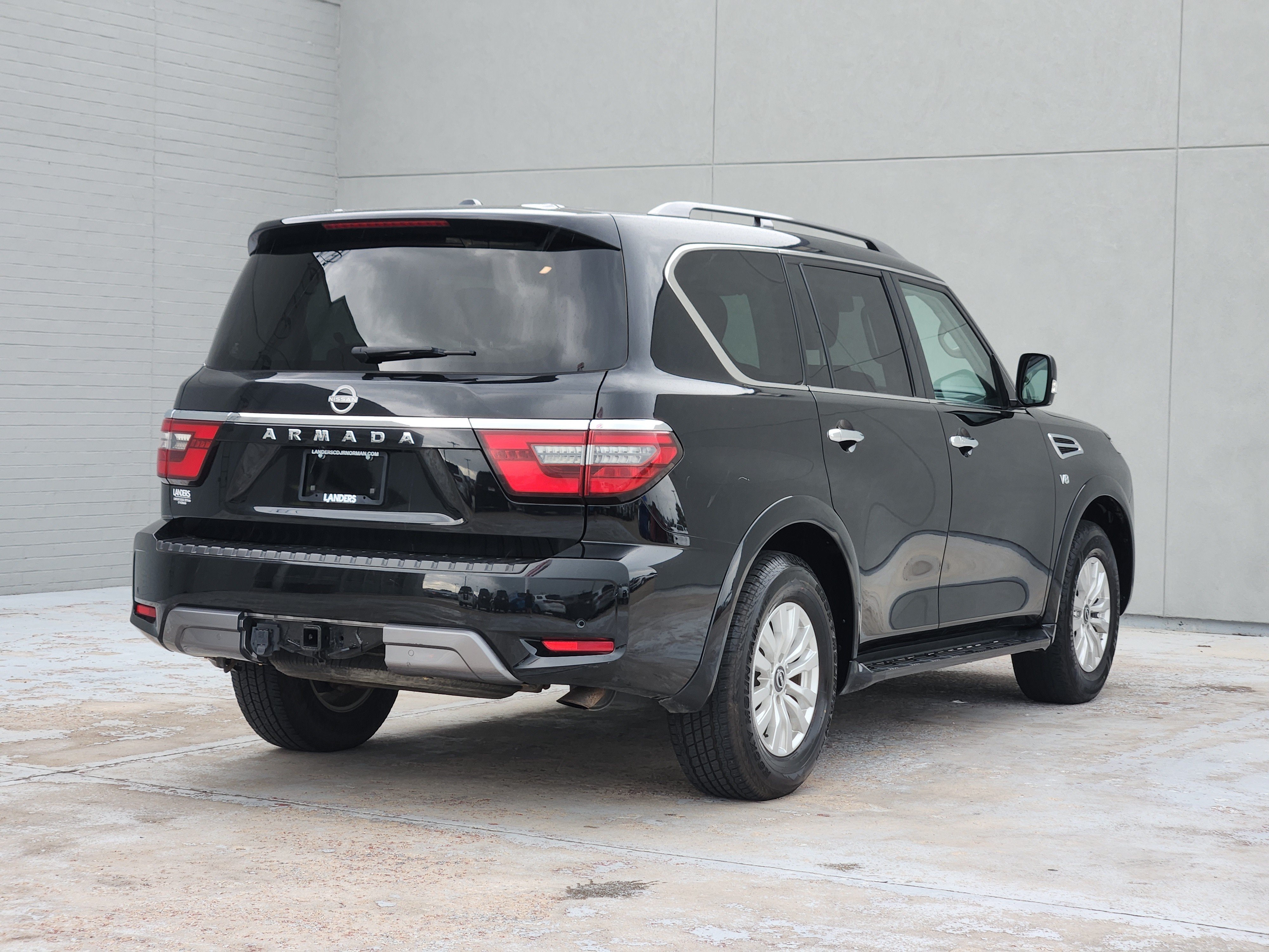 Used 2022 Nissan Armada SV AWD/4WD image 7