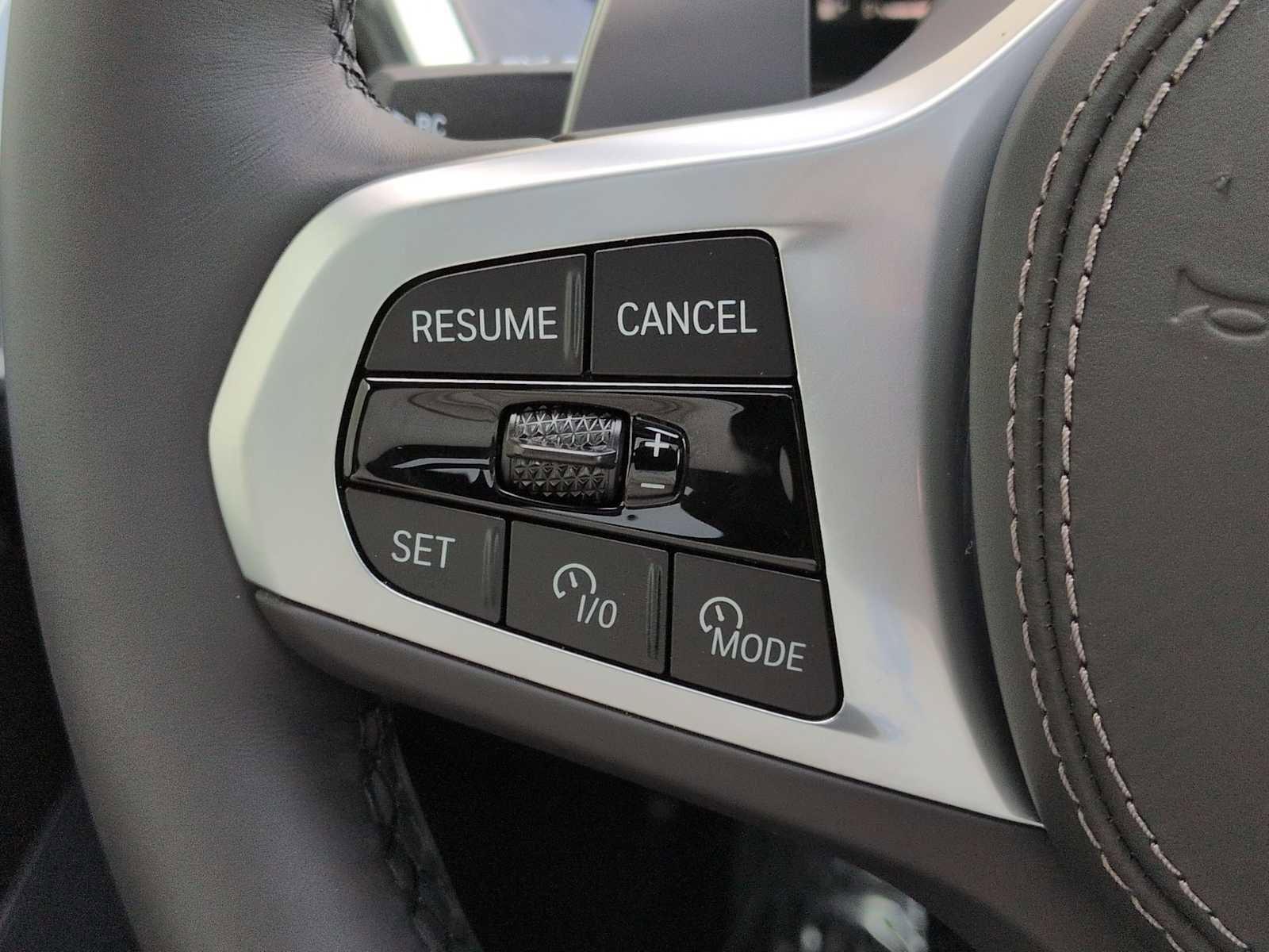 Used 2026 BMW X5 xDrive40i image 26