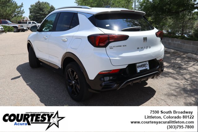 Used 2024 Buick Encore GX Sport Touring AWD/4WD image 4