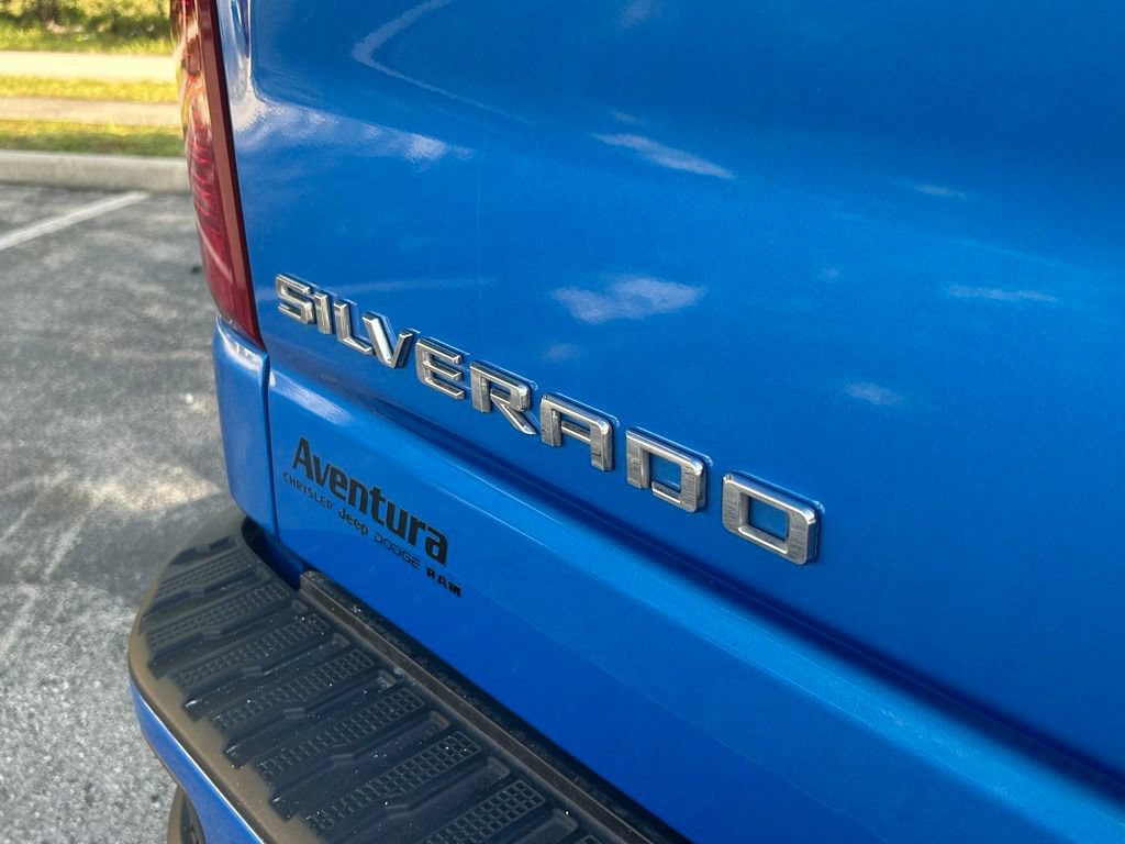 Used 2025 Chevrolet Silverado 1500 Custom RWD image 40