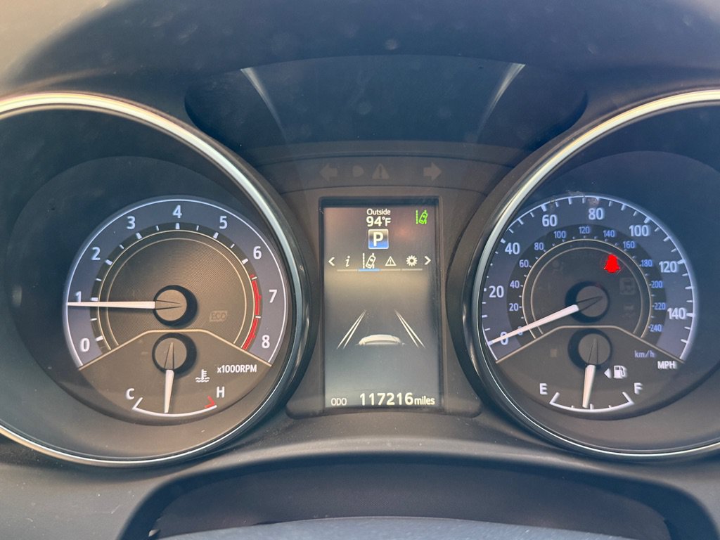 Used 2017 Toyota Corolla iM FWD image 12