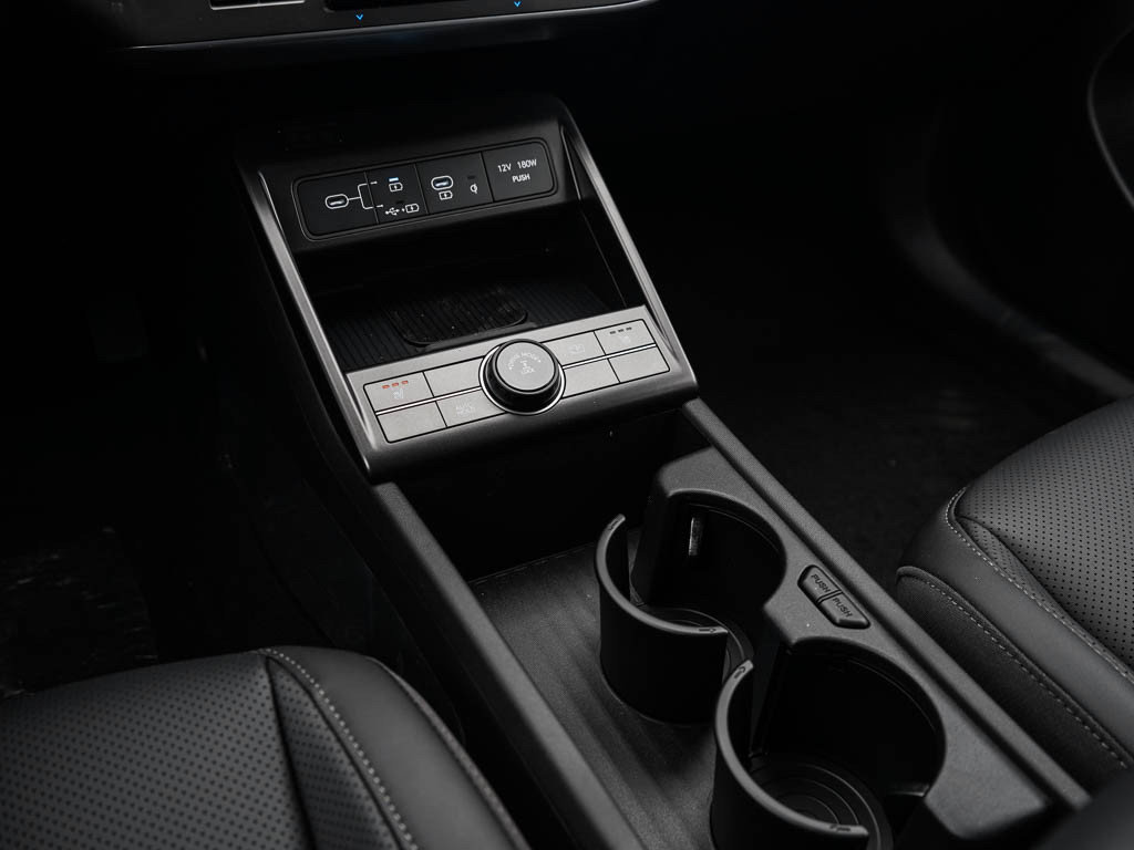 New 2026 Hyundai Kona SEL Premium AWD/4WD image 26