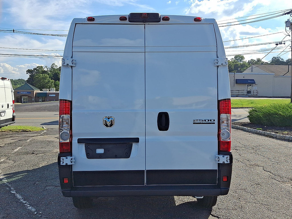 Used 2026 RAM ProMaster 2500 w/ Convenience Group FWD image 29