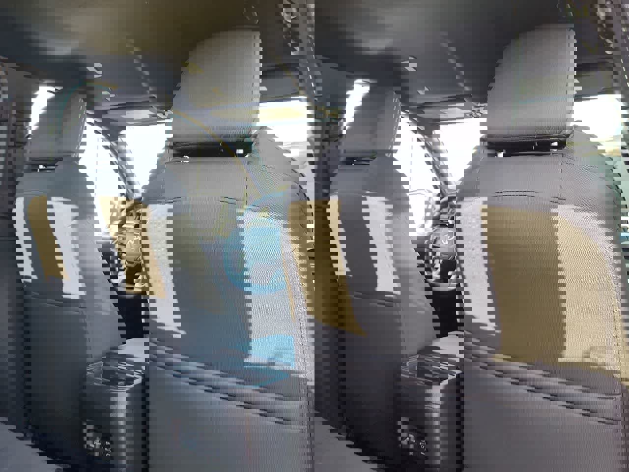 Used 2024 Toyota Tacoma TRD Off-Road image 16