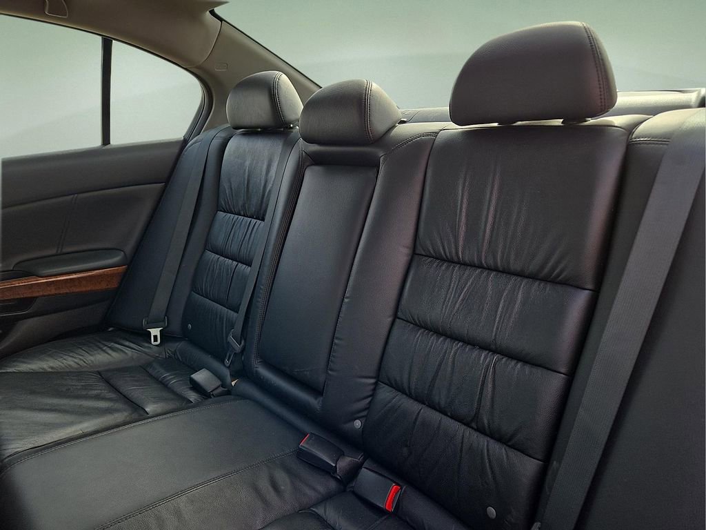 Used 2011 Honda Accord EX-L image 13