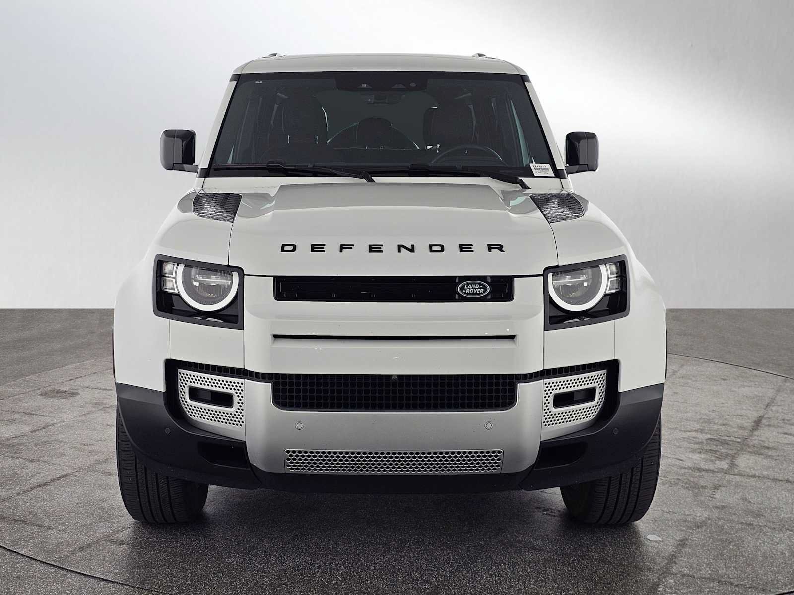 Used 2023 Land Rover Defender 110 S AWD/4WD image 8