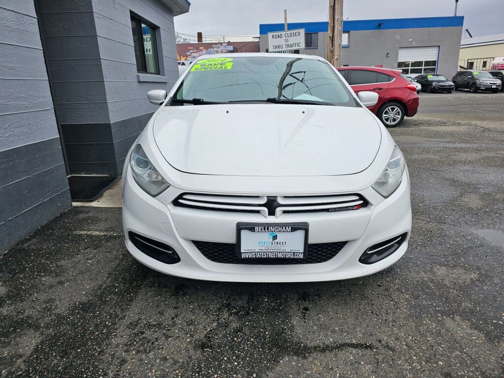 Used 2014 Dodge Dart SE image 2