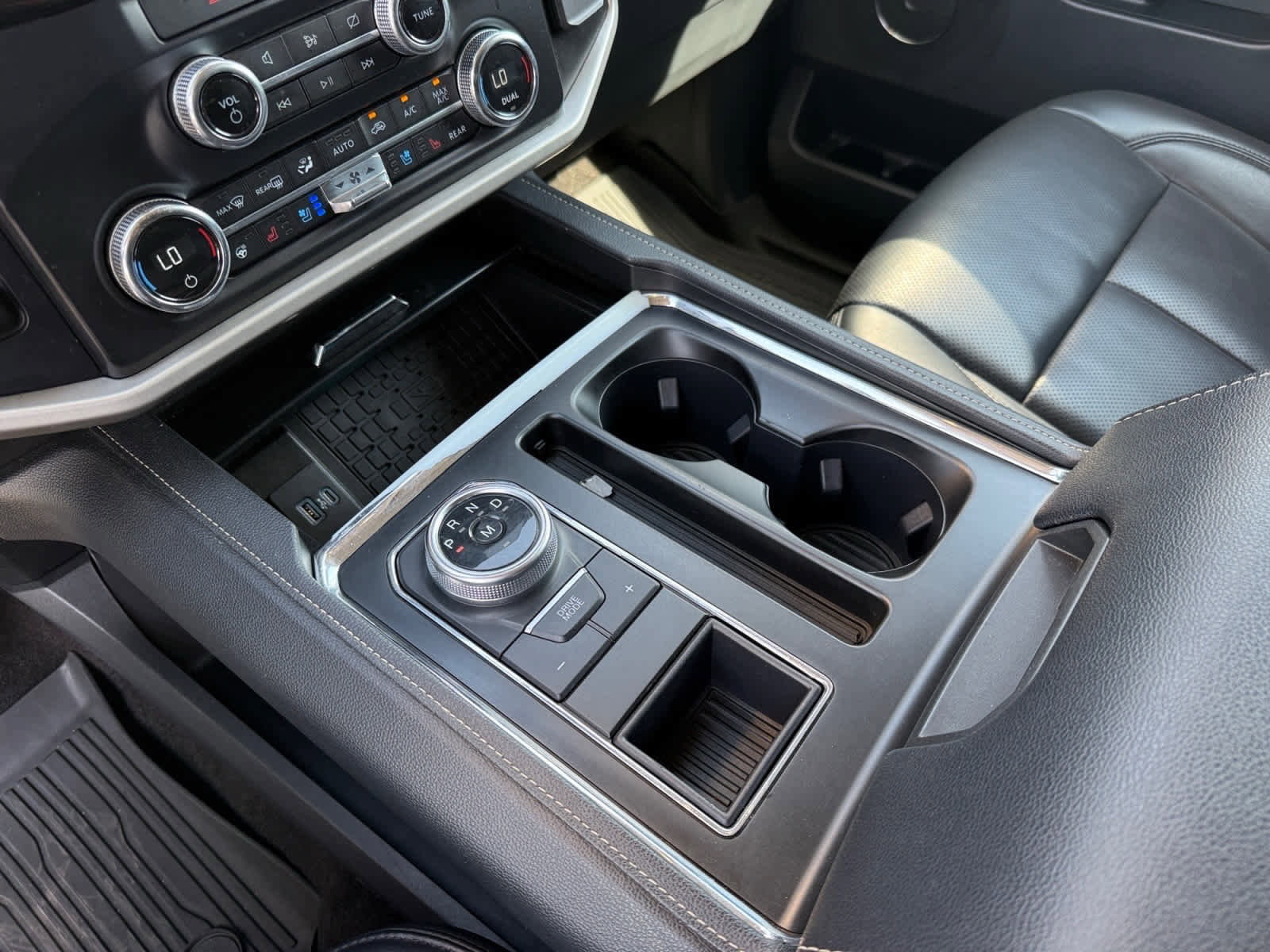 Used 2022 Ford Expedition XLT RWD image 21