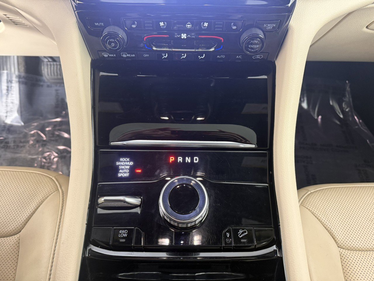 Used 2022 Jeep Grand Cherokee Limited 4xe w/ Luxury Tech Group II image 23