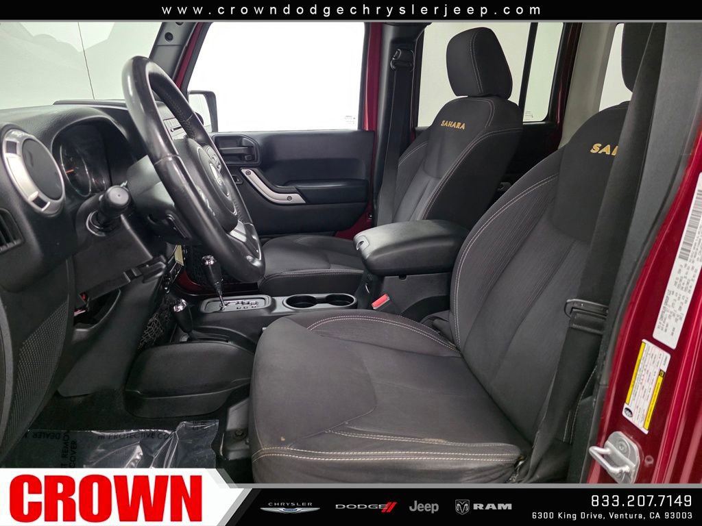 Used 2013 Jeep Wrangler Unlimited Sahara image 21