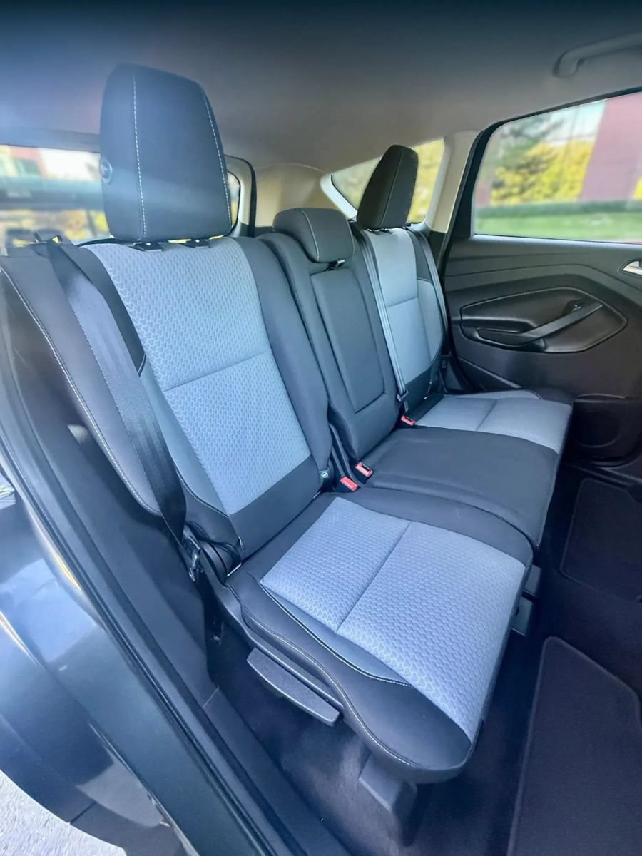 Used 2017 Ford Escape SE AWD/4WD image 17