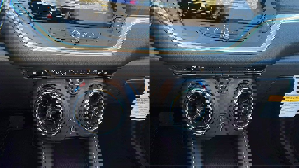 New 2025 Chevrolet Blazer LT w/ Midnight/Sport Edition image 26