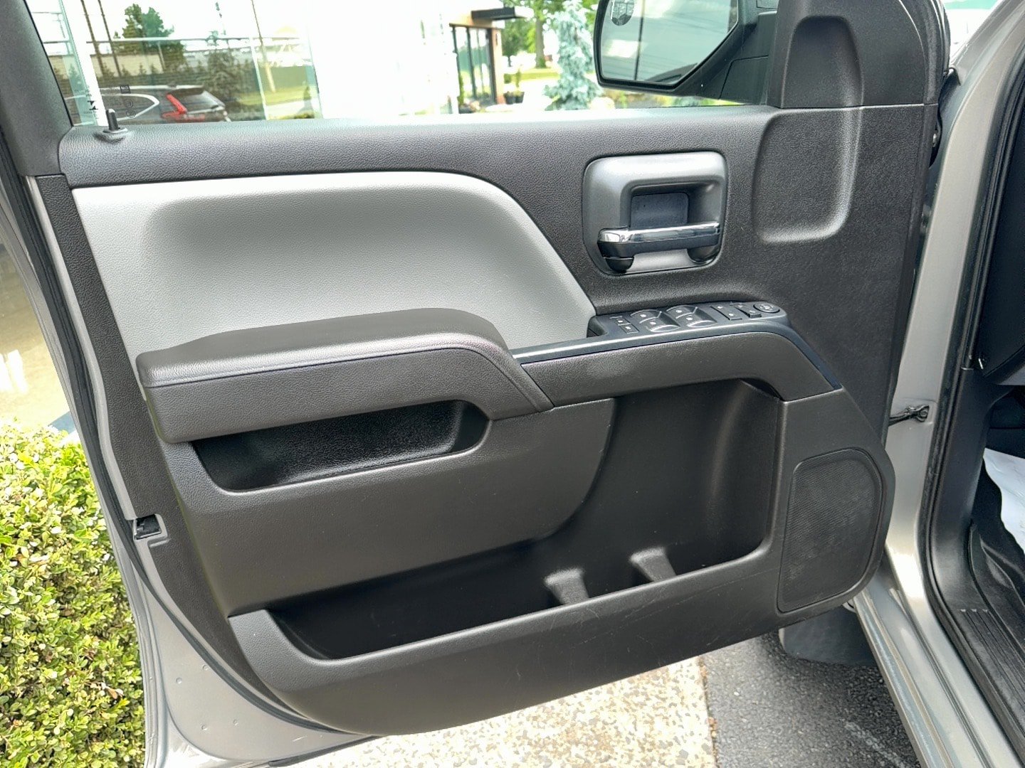 Used 2017 Chevrolet Silverado 1500 W/T w/ WT Convenience Package AWD/4WD image 14