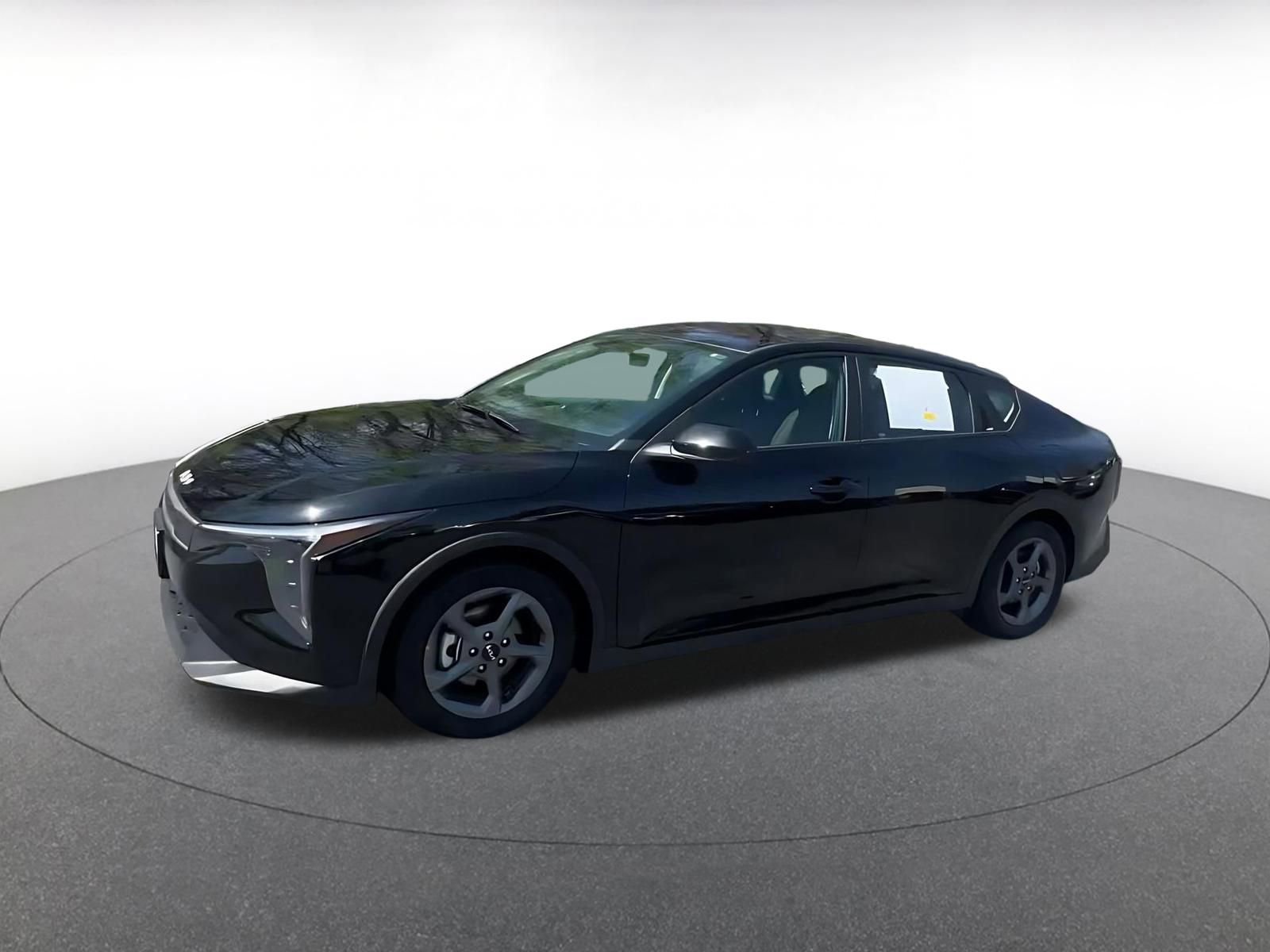Used 2025 Kia K4 FWD image 8