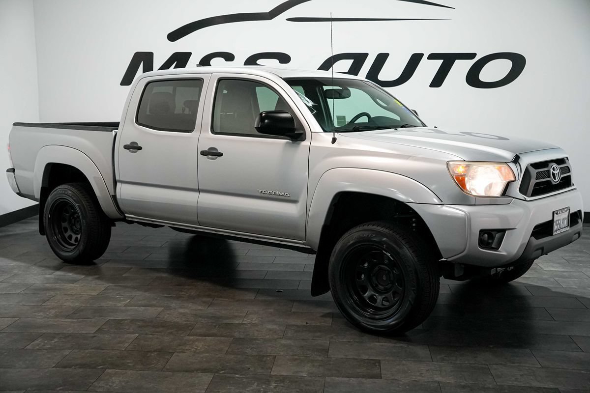 Used 2012 Toyota Tacoma PreRunner w/ SR5 Pkg RWD image 7
