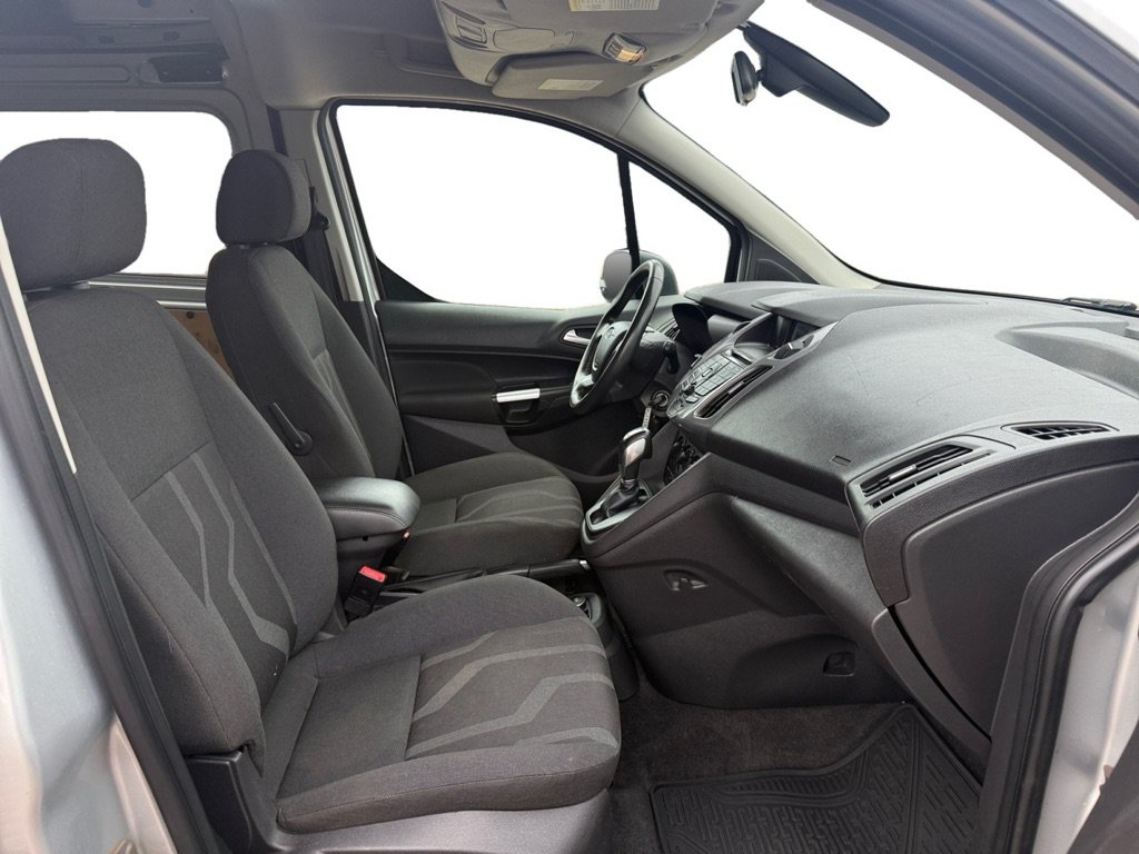 Used 2016 Ford Transit Connect XLT FWD image 12