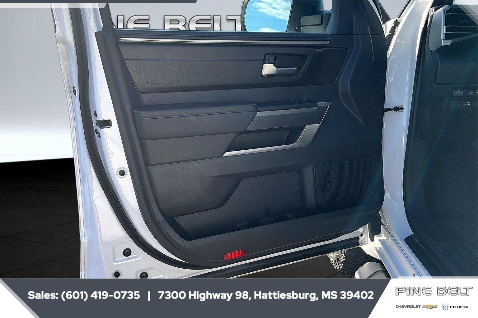 Used 2025 Toyota Tundra SR5 AWD/4WD image 18