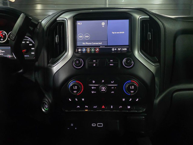 Used 2022 Chevrolet Silverado 1500 LTZ w/ LTZ Premium Package AWD/4WD image 28