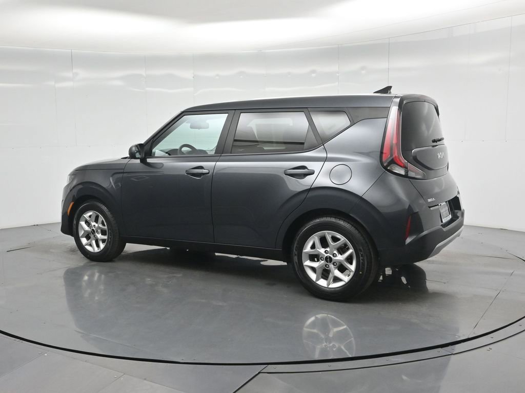 Used 2023 Kia Soul LX w/ Option Group 015 image 7