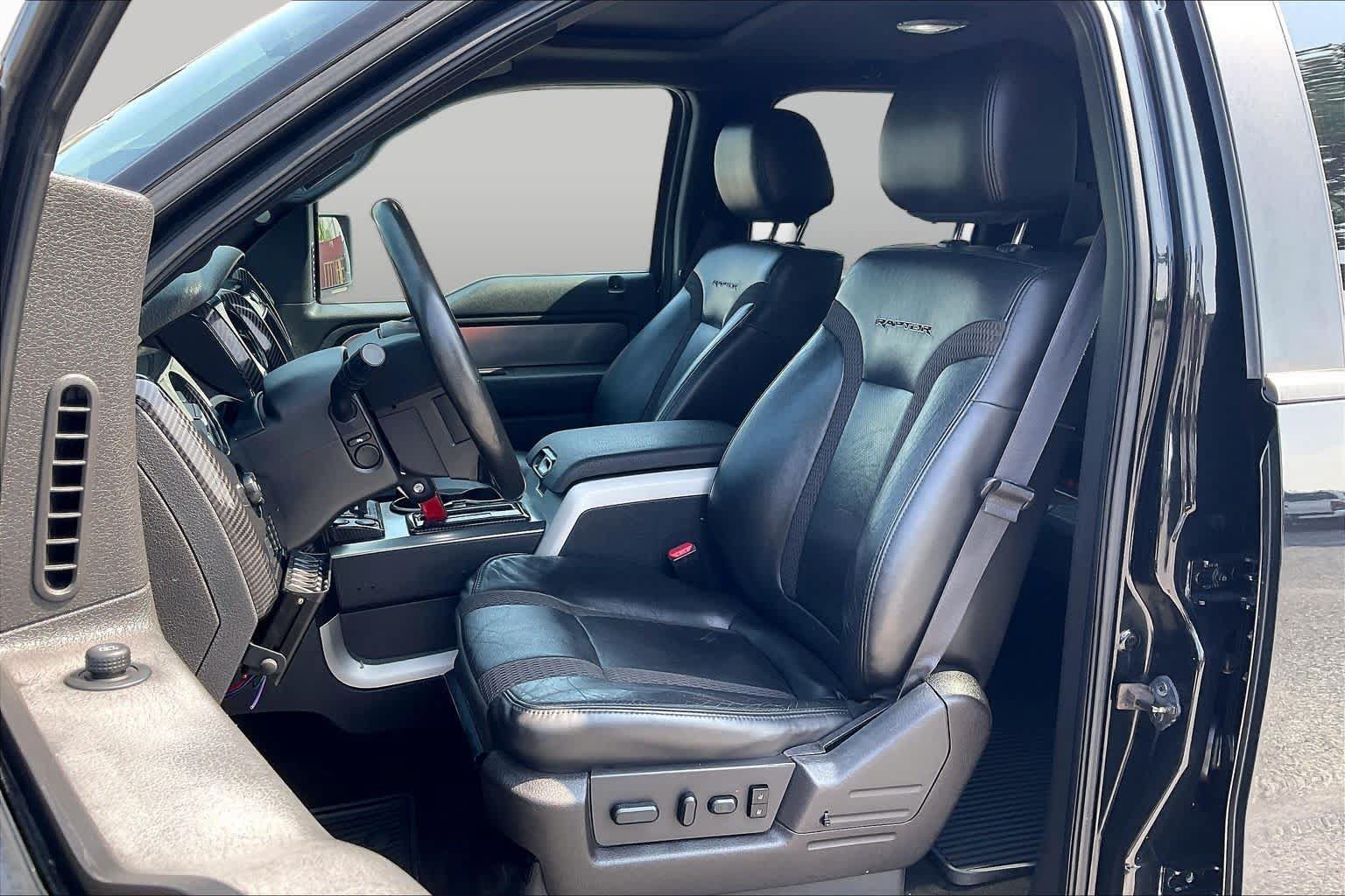 Used 2013 Ford F150 Raptor w/ Luxury Equipment Group AWD/4WD image 7