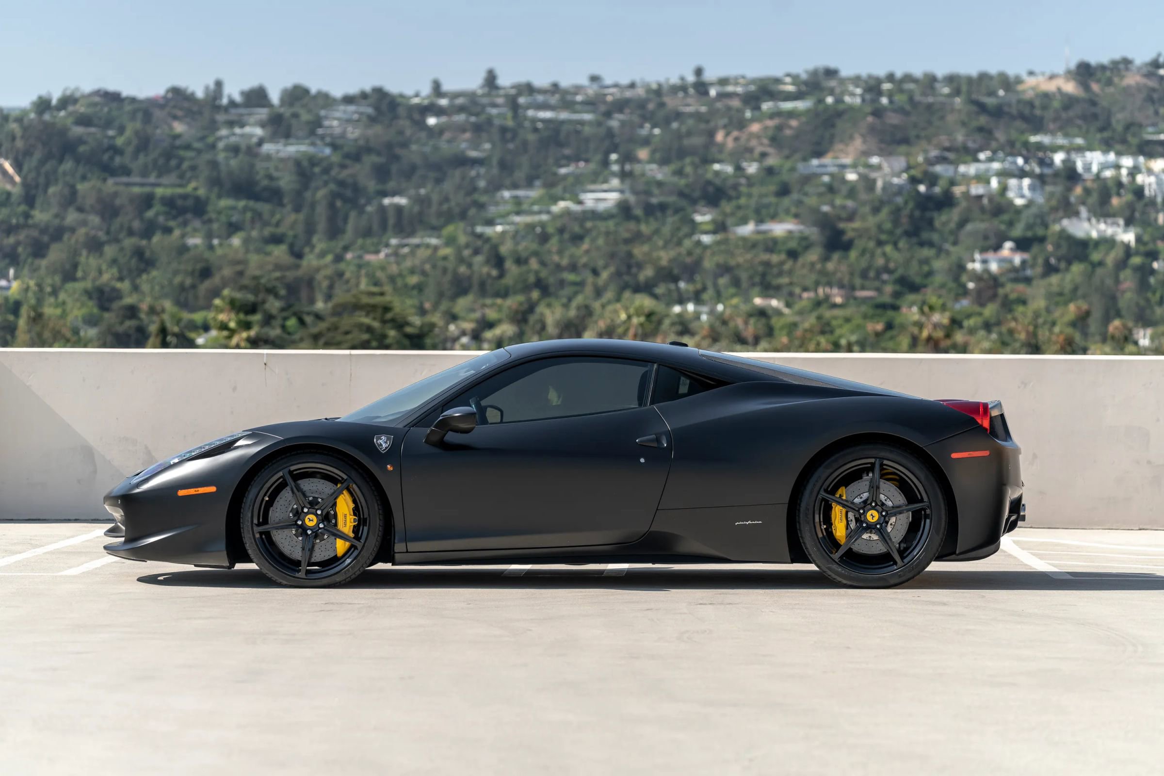 Used 2014 Ferrari 458 Italia Coupe image 3