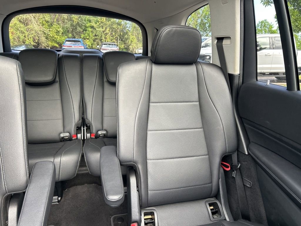 Used 2023 Mercedes-Benz GLS 450 4MATIC image 13