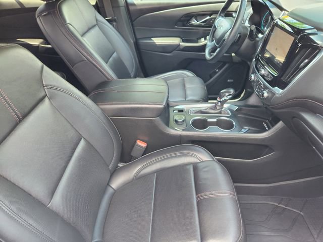 Used 2022 Chevrolet Traverse RS w/ LPO, Floor Liner Package AWD/4WD image 14