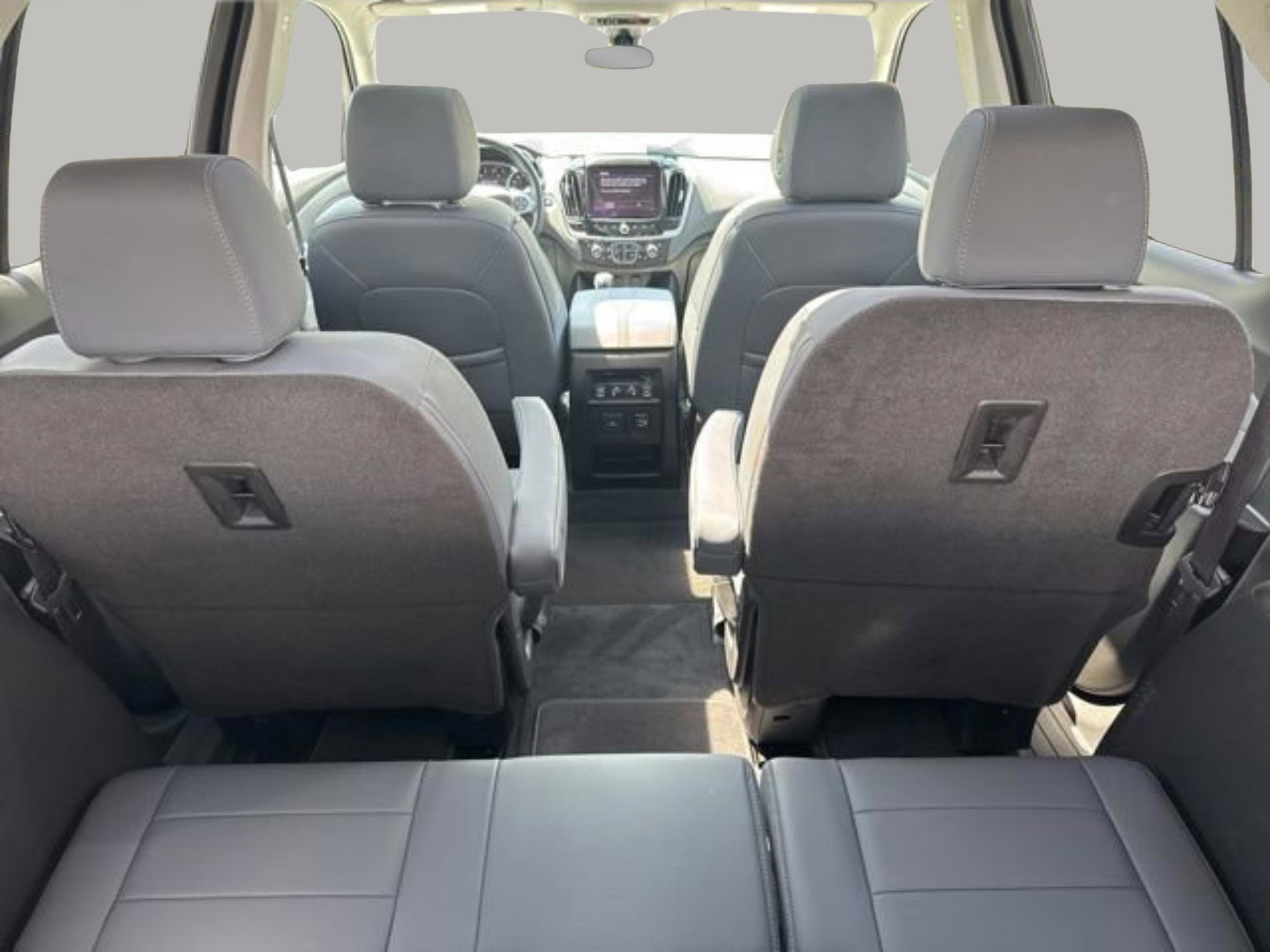 Used 2021 Chevrolet Traverse Premier FWD image 34