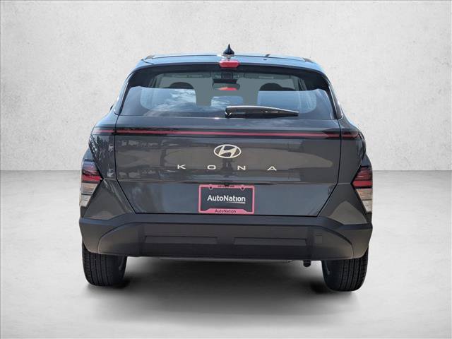 New 2027 Hyundai Kona SE FWD image 8