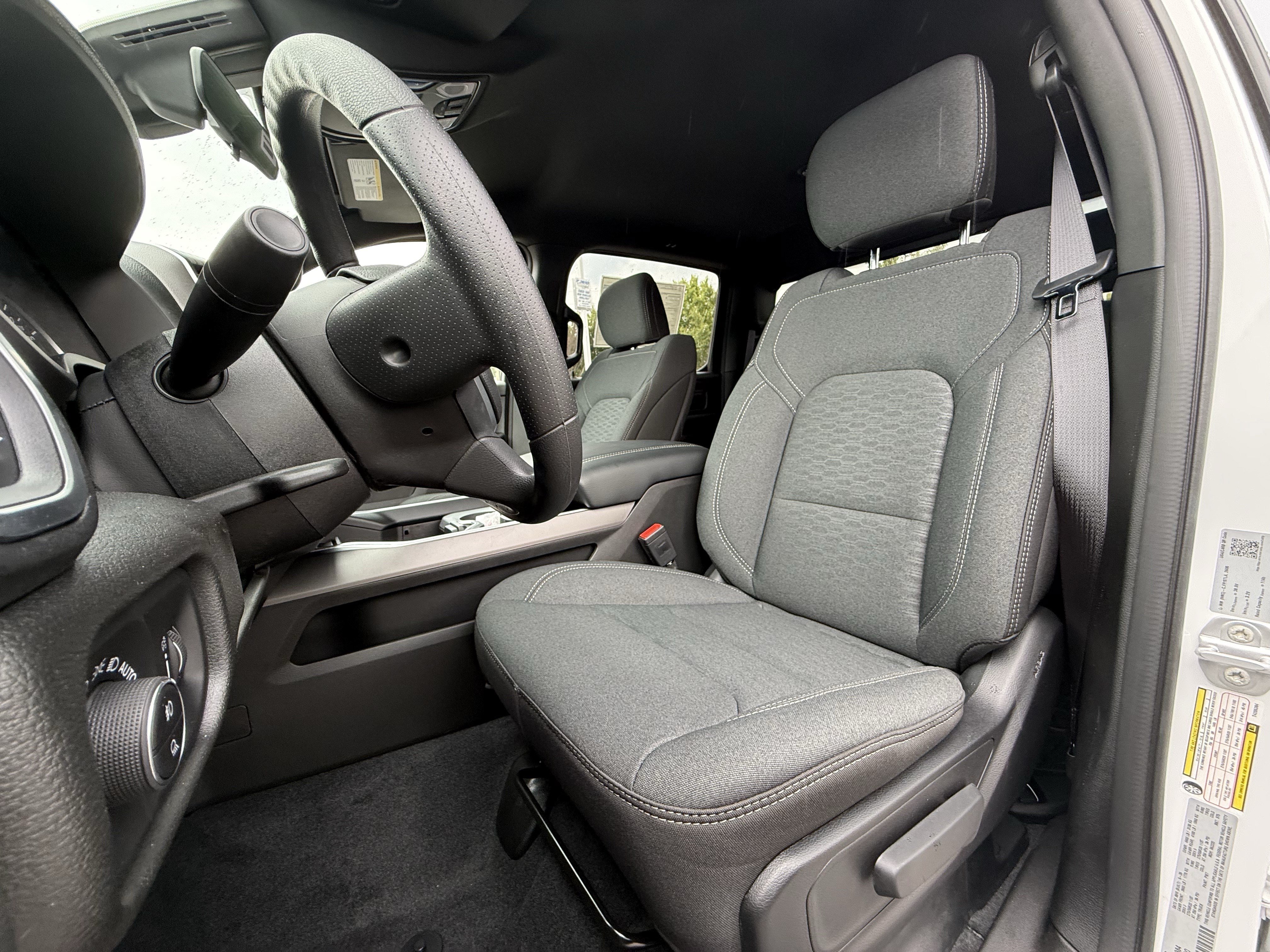New 2026 RAM 1500 Express AWD/4WD image 16