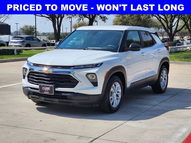 Used 2024 Chevrolet TrailBlazer LS w/ LS Convenience Package FWD image 11