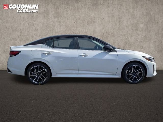 New 2025 Nissan Sentra SR w/ Trunk Package image 9