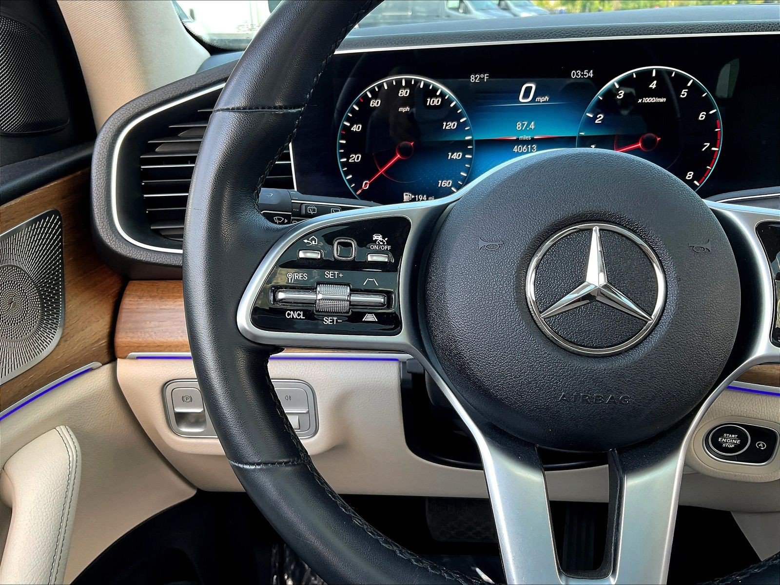 Certified 2023 Mercedes-Benz GLE 350 4MATIC w/ AMG Line Exterior image 11