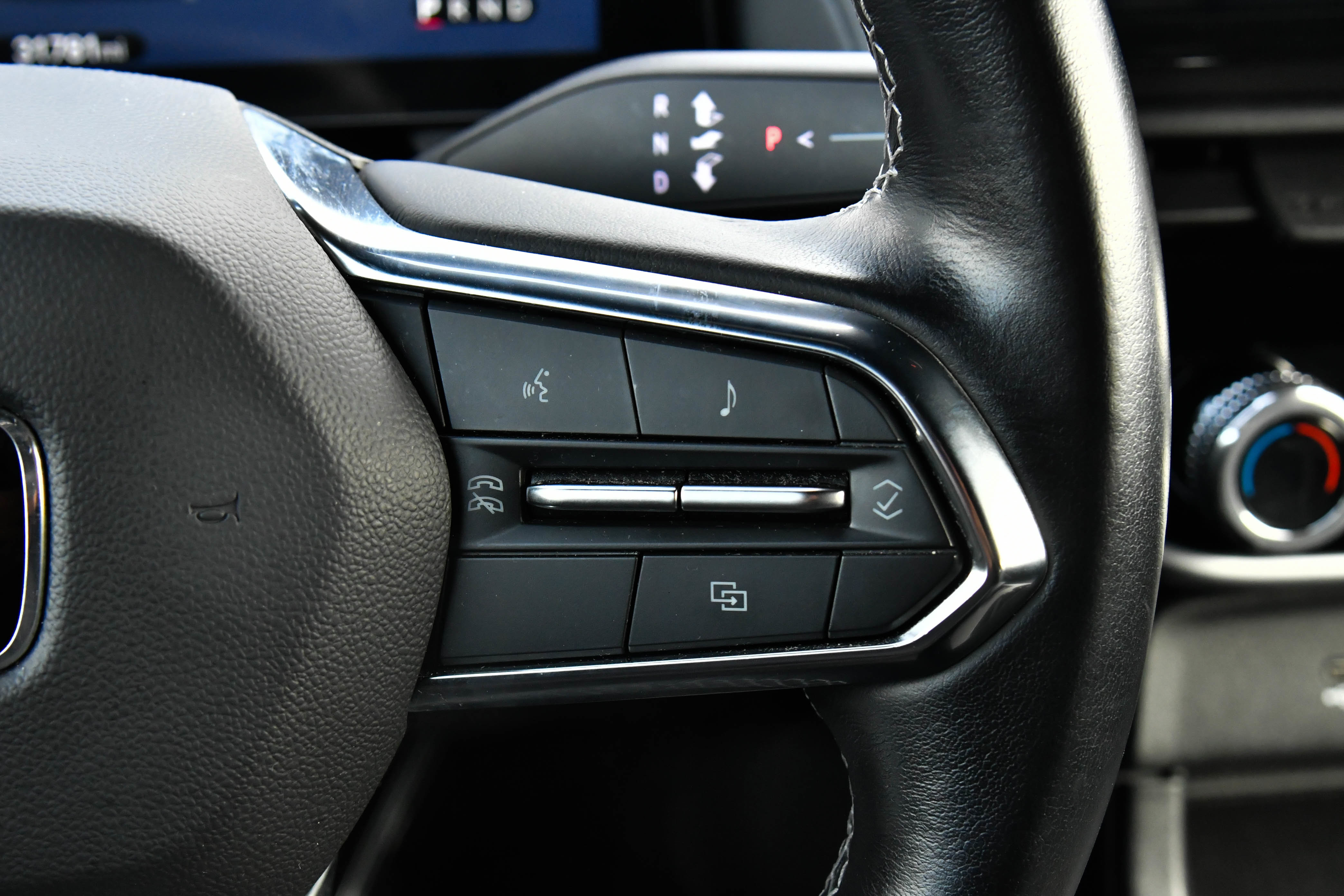 Used 2024 Honda Prologue Touring image 32