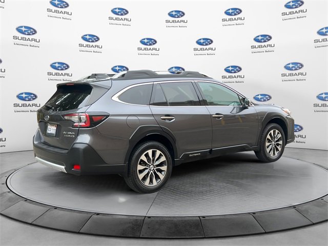 Used 2023 Subaru Outback Touring XT image 4