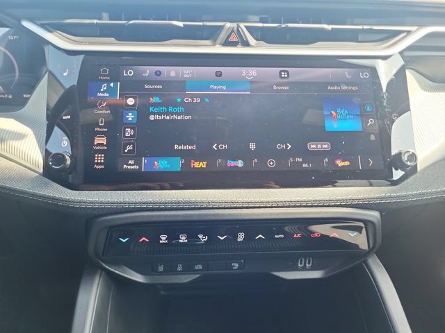 New 2026 Jeep Cherokee Laredo AWD/4WD image 15