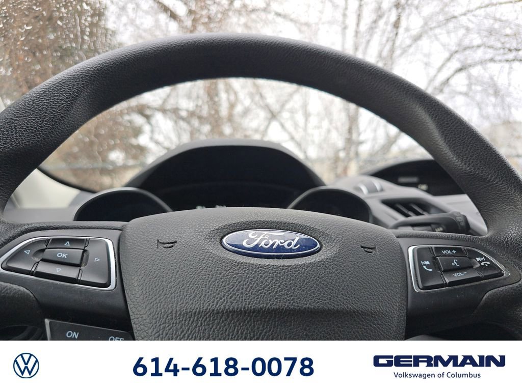 Used 2017 Ford Escape SE image 25