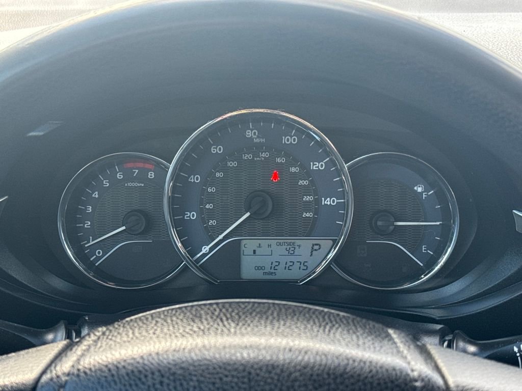 Used 2015 Toyota Corolla LE image 15